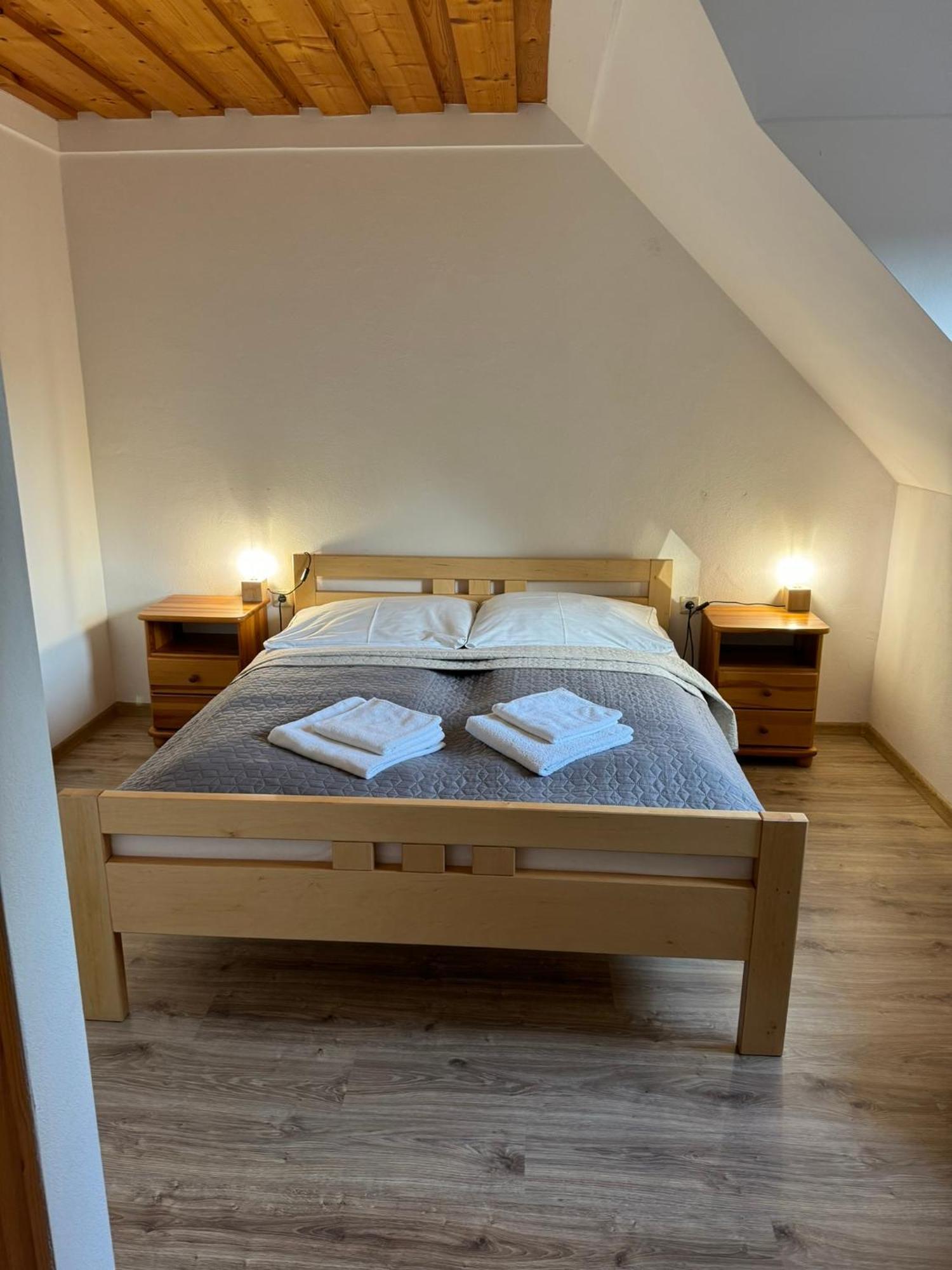 Hotel Slanicky Dvor Námestovo Esterno foto