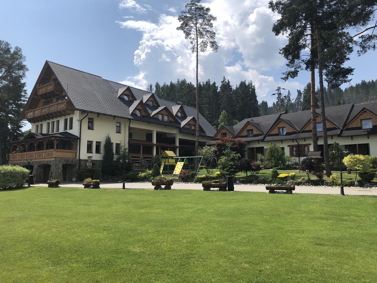 Hotel Slanicky Dvor Námestovo Esterno foto
